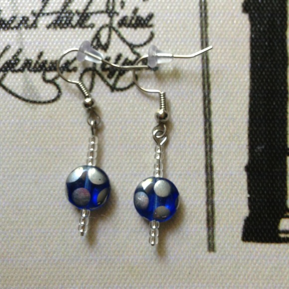 HANDMADE BLUE POLKA DOT BEAD DANGLY EARRINGS