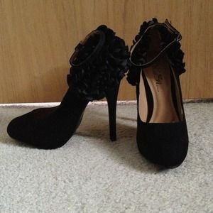 High heel shoes