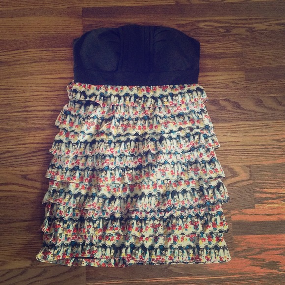 Dresses & Skirts - Tube dress