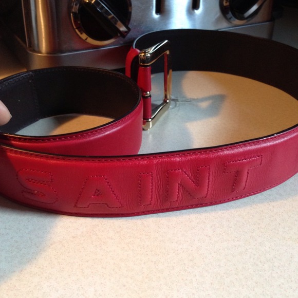 ?Sharing? YSL BRAND New Belt!