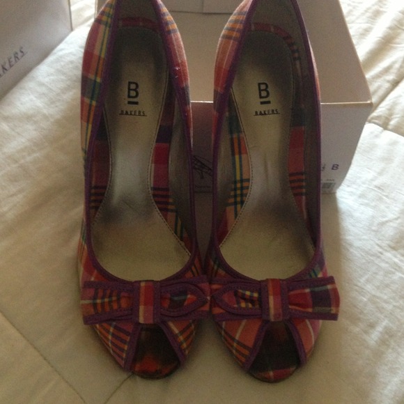 Bundle Reduced Colorful sandle with matching purse