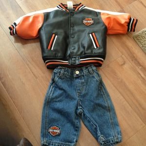 Harley-Davidson Motor Cycles 2-piece set