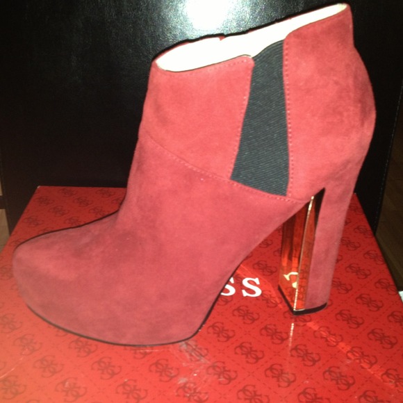 Bootie Alert!