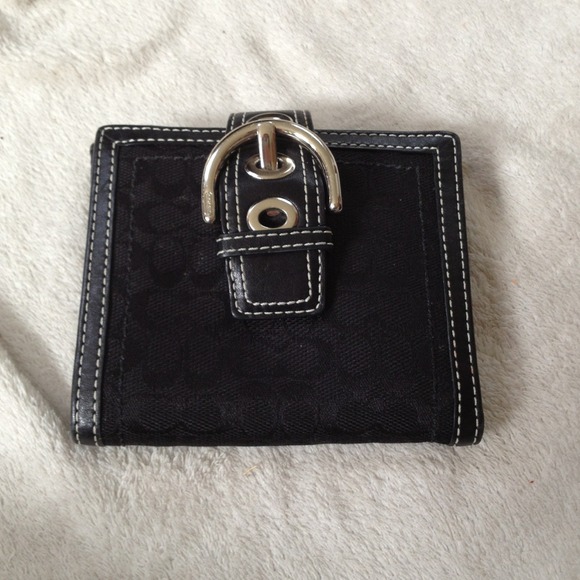Coach wallet***Reduced***