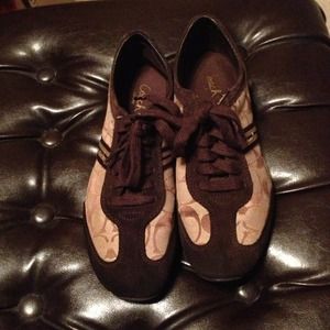 Brown coach shoes 8 1/2