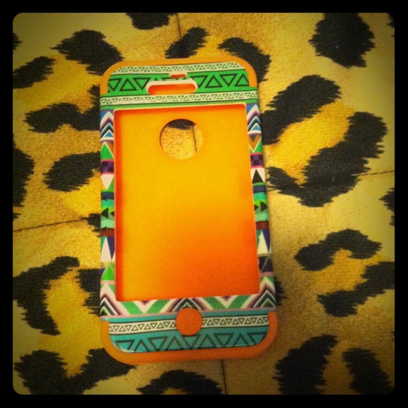 💥✨Aztec IPhone 4/4s protection case!💥✨
