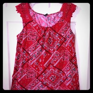 NWOT! Red/White/Blue Bandana Print Tank