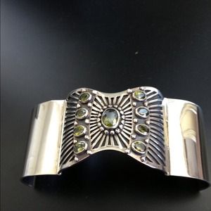 Cuff bracelet