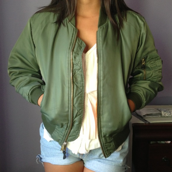 ⛔SOLD⛔ Vintage olive aviator/airforce jacket