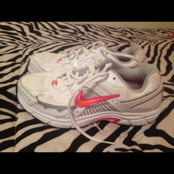 ❤❤Trade❤❤Nike NWOT