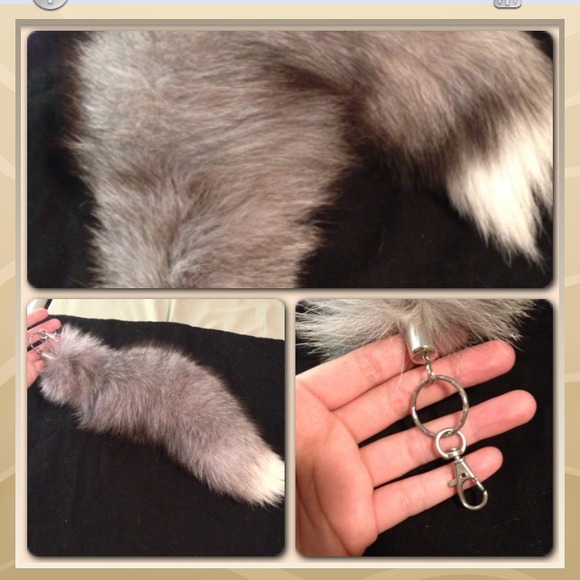 💯Real fox tail key chain - Picture 2 of 2
