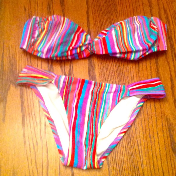 Victoria Secret Swimsuit!! - Picture 1 of 1