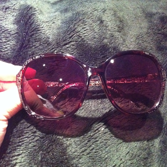 📛SOLD📛Liz Claiborne sunglasses