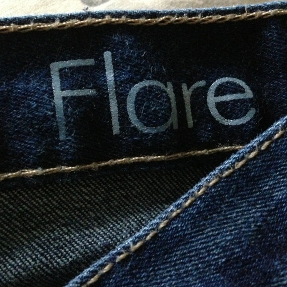 calvin klein flare jean - Picture 2 of 4