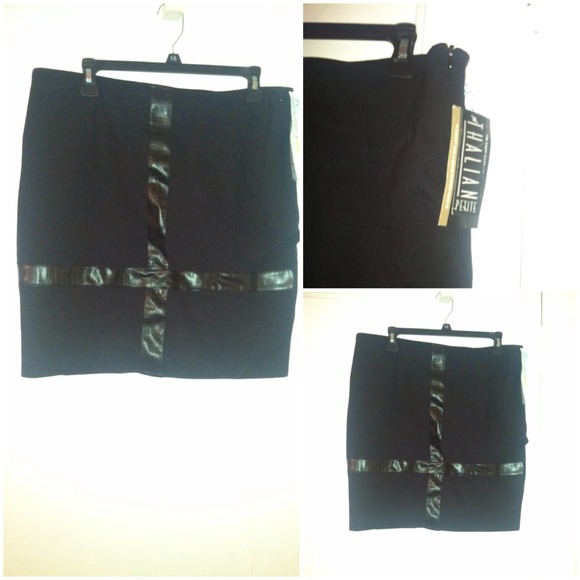 Bondage black skirt size Large