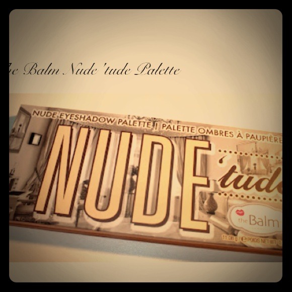 SOLD 🚫The Balm Nude Tude Pallet