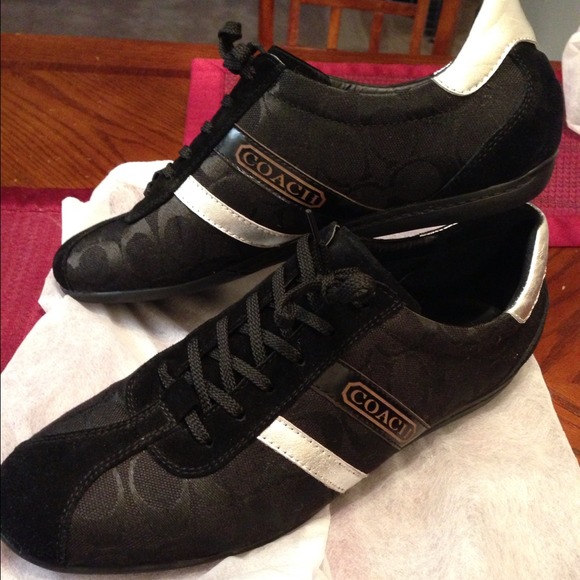 MAKE ME A REASONABLE OFFER. 2 pair of men's shoes