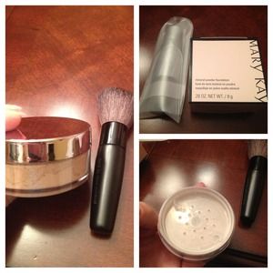 Mary Kay Mineral Powder Foundation & Brush