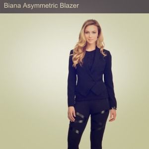 🚫*SOLD*!!!!Biana Asymmetric Blazer by BEBE.