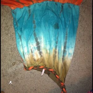 One shoulder strap, never worn.