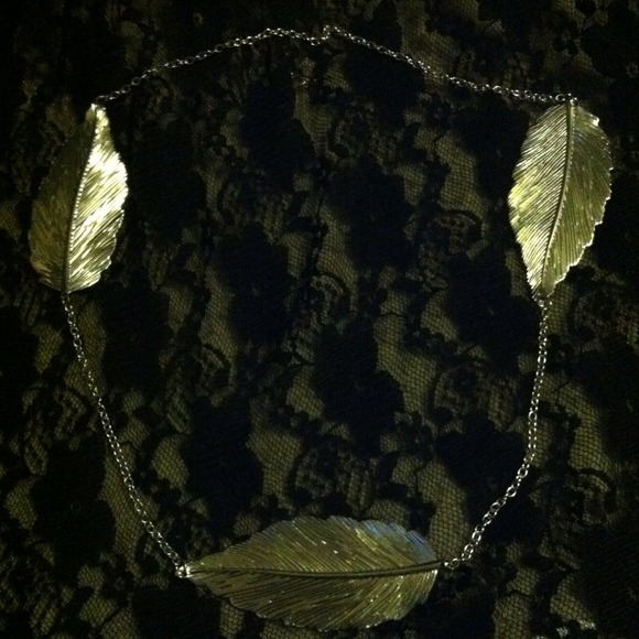 SOLD  Silver Leaf Head piece - Picture 2 of 2