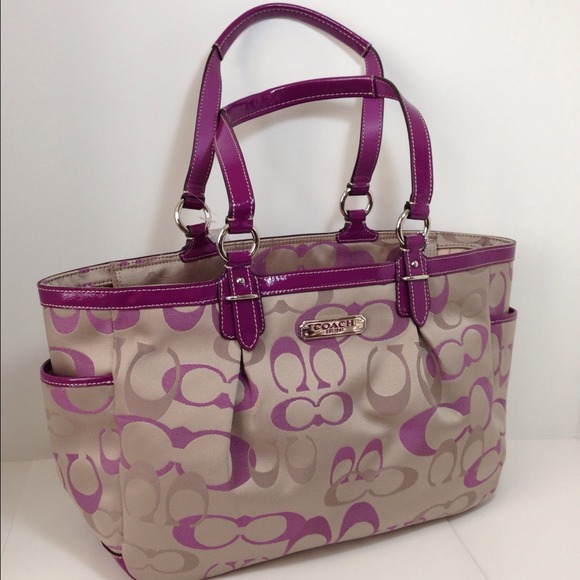 Coach Handbags - Coach Optic gallery khaki/Berry zip Tote#4
