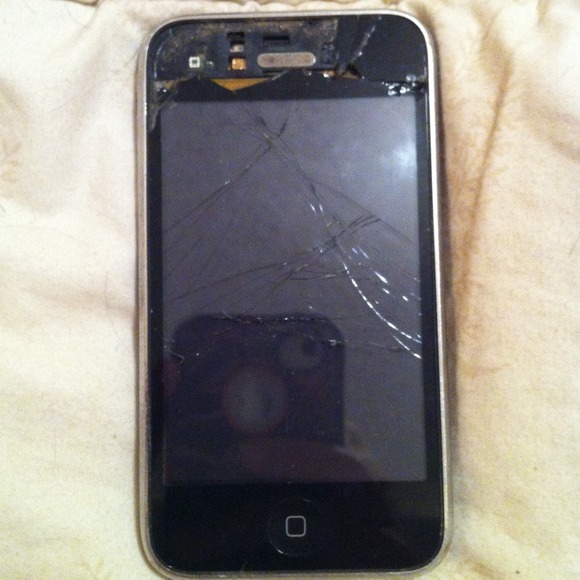 iPhone 3