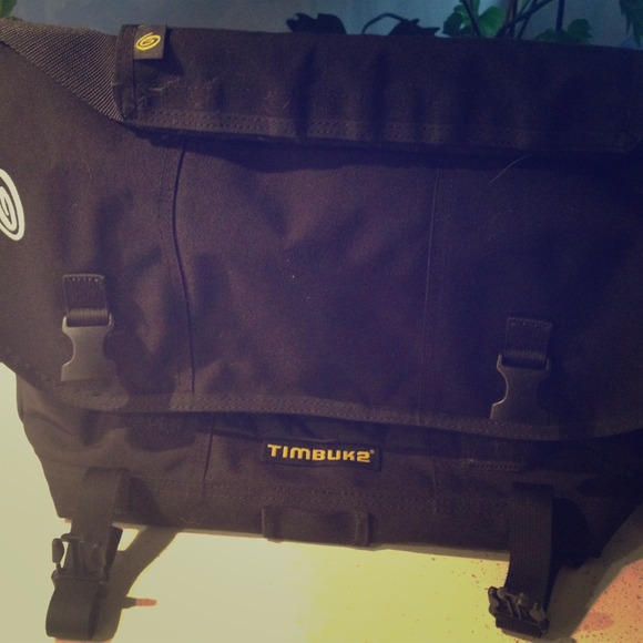 Timbuk2 messenger bag