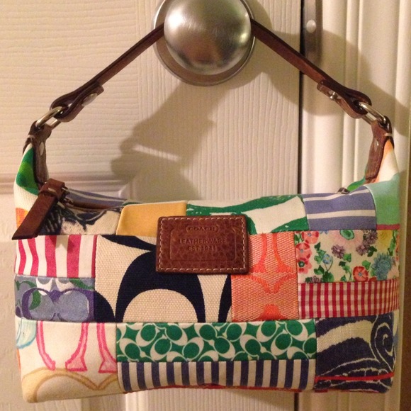 ❌Sold in Bundle❌ Coach Hampton Patchwork Pouch Bag
