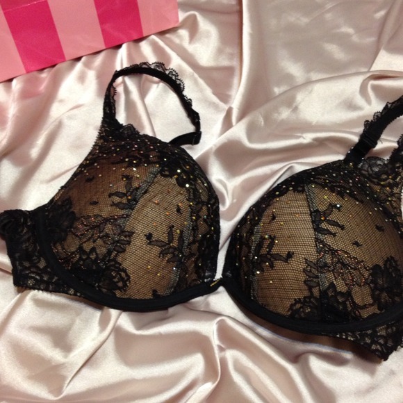 Push Up Bra - Picture 1 of 2