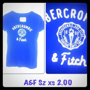 Abercrombie & Fitch Tee sz xs