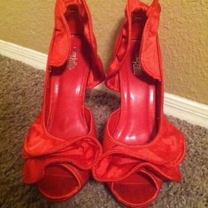Sexy Red & Brown Polka Dots Shoe w/ruffles