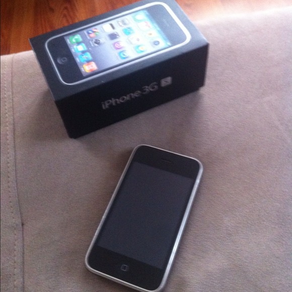 iPhone ♛holding 4 zebralover10♛