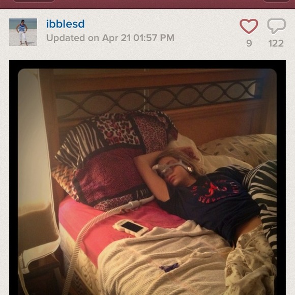 A fellow posher needs our help!!!! - Picture 3 of 4