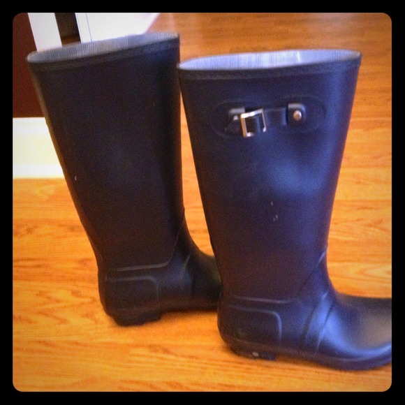 Rain boots