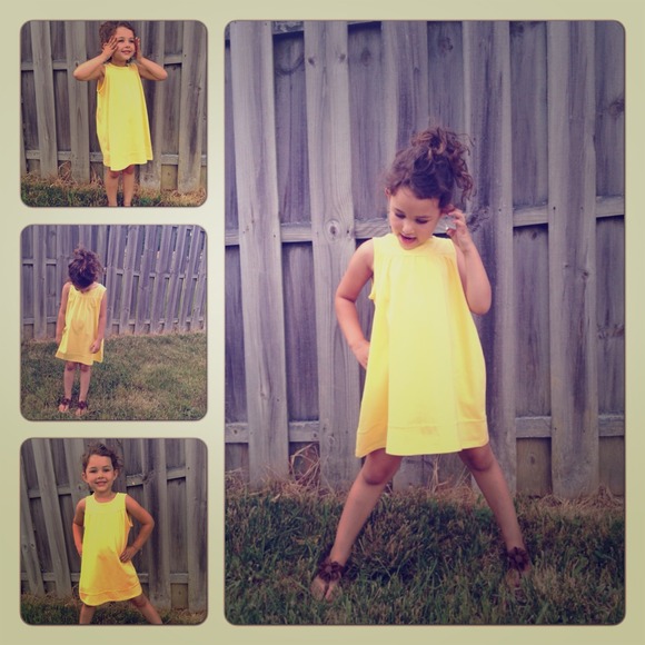 sleeveless girls empire dress sz- 2t,6girl,8girl