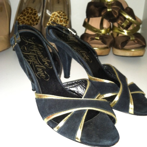 ALEJANDRO INGELMO VINTAGE HEELS!!