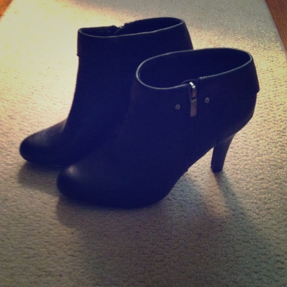 Black Ankle boot & Tunic bundle