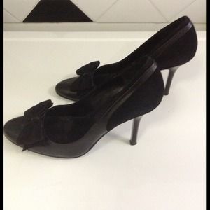 Bow pumps .. Used twice