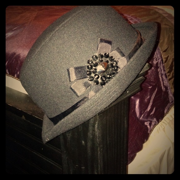🎩 Classy Fedora Hat🎩