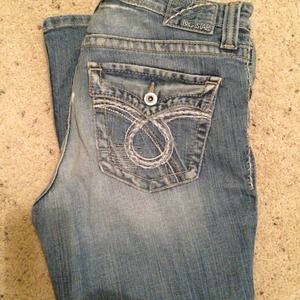 Big Star 31S maddie mid-rise light wash jeans.