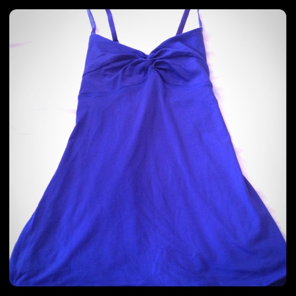 Lululemon yoga top