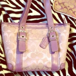 100% authentic coach purse pretty in purple