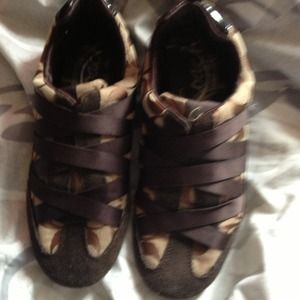 Sz 6 coach sneakers