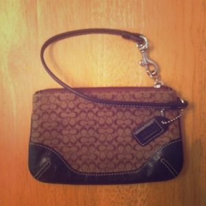 COACH mini signature wristlet