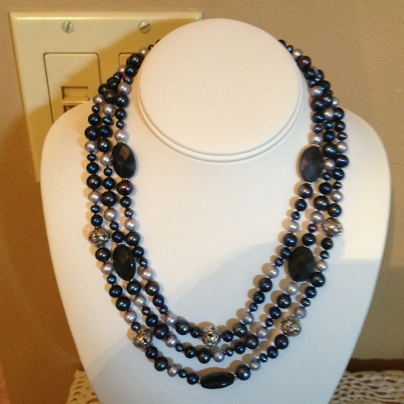 Lovely pearl necklace