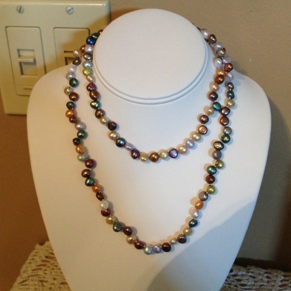 Fresh water pearl necklace
