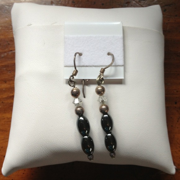 Handcrafted necklace and dangle ear rings