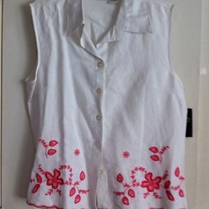 Sleeveless summer blouse