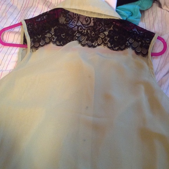 Sheer green & black button down - Picture 2 of 4